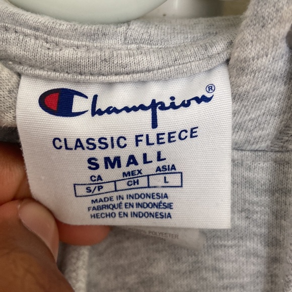 Classic fleece pullover hoodie - Picture 4 of 5